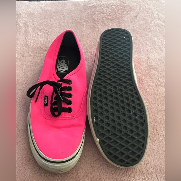 Women’s Vans - Picture 2 of 4
